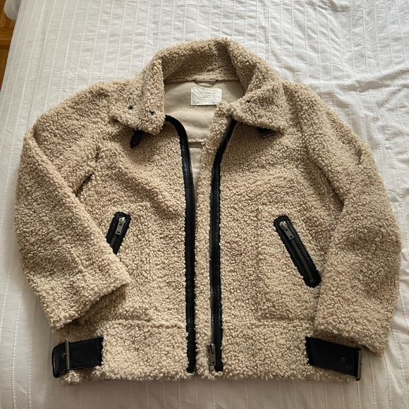 Beige teddy bear jacket - Picture 1 of 7